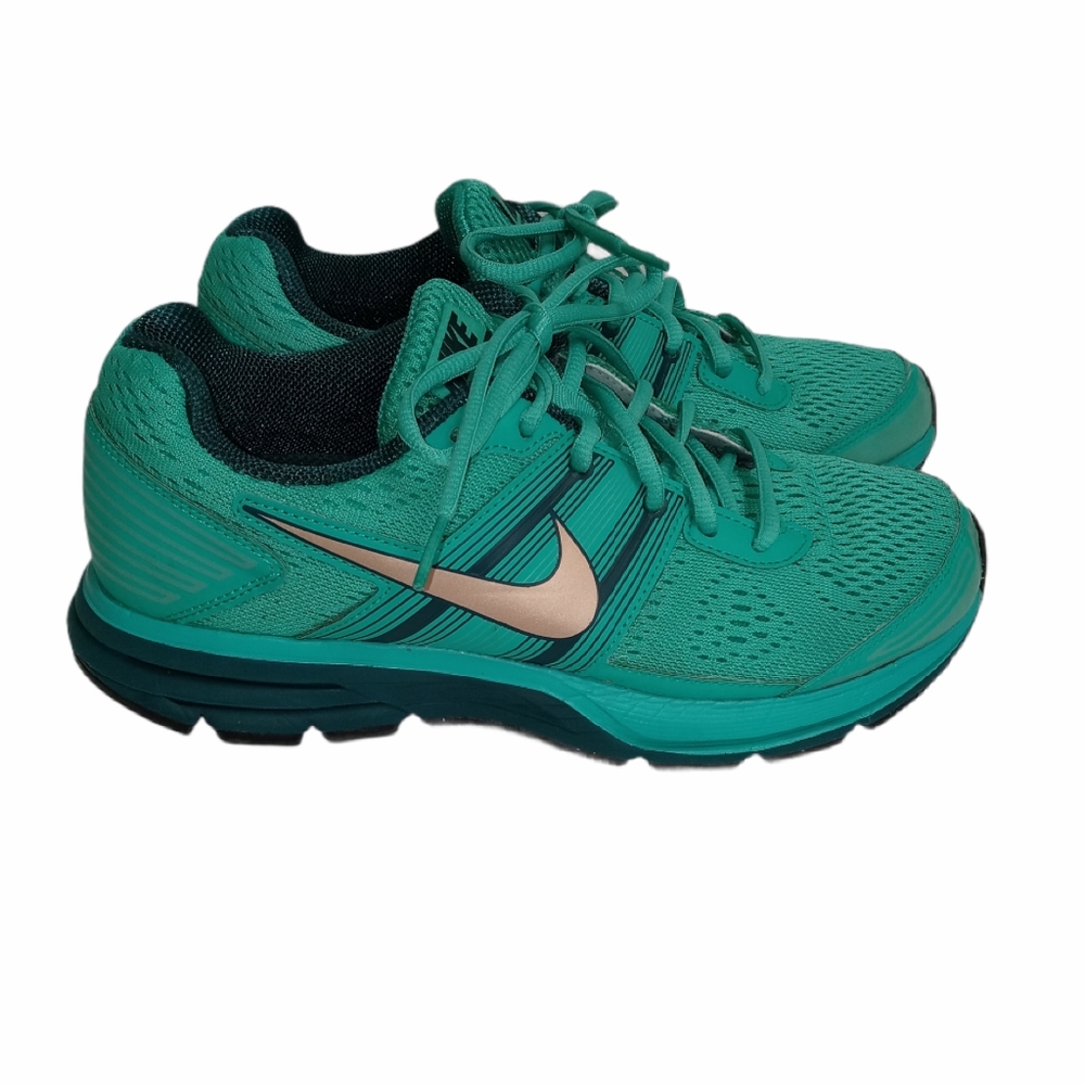 Nike air pegasus 29 green sneaker Sz 8